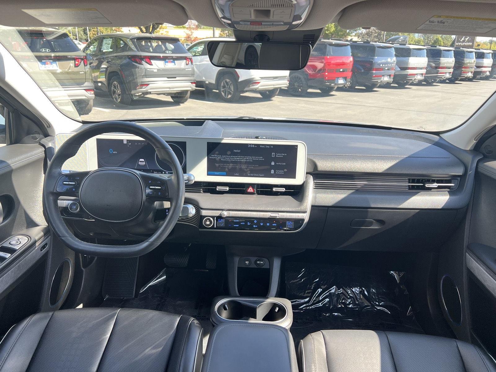 2023 Hyundai IONIQ 5 Limited - Photo 25