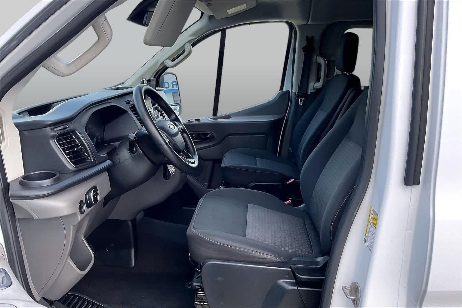 Pre-Owned 2020 Ford Transit Passenger Wagon XL