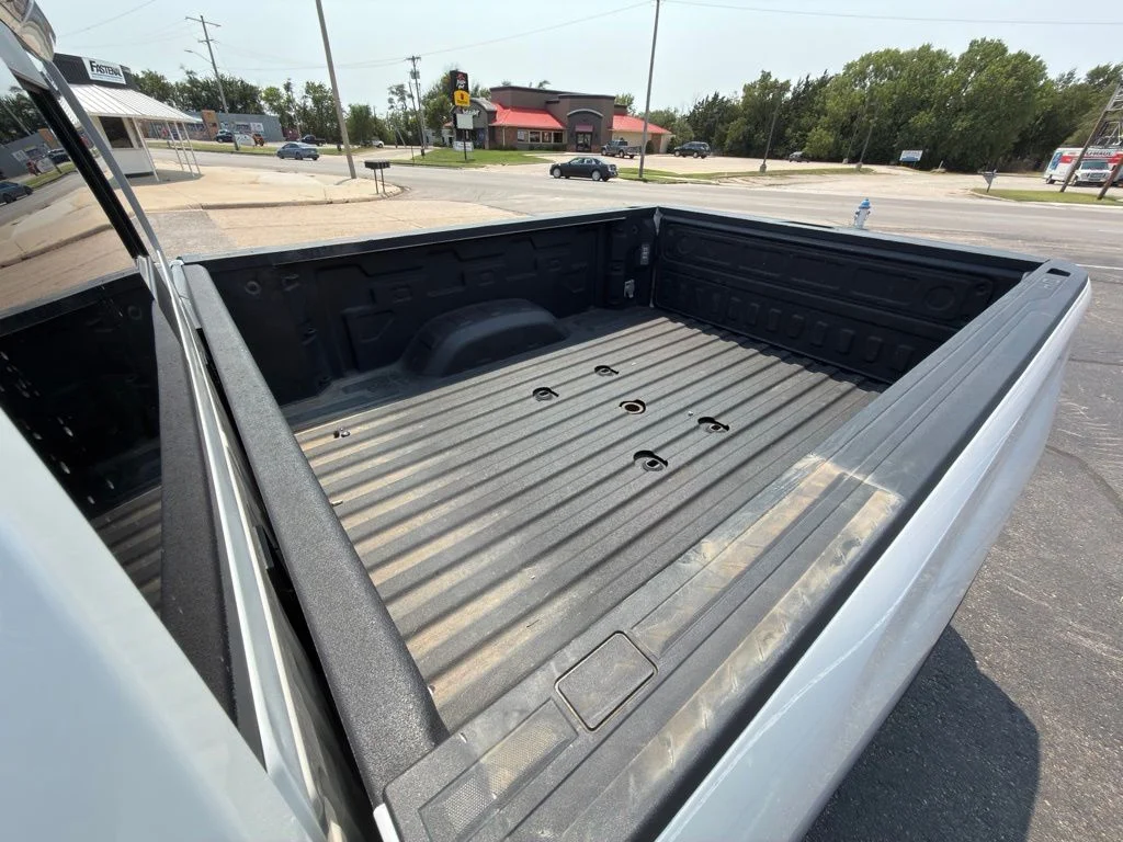Used 2024 Beige Chevrolet High Country image 17