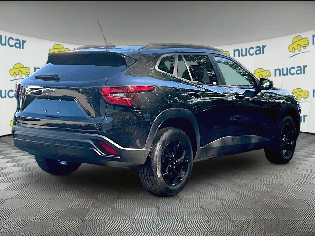 2026 Chevrolet Trax — photo 7