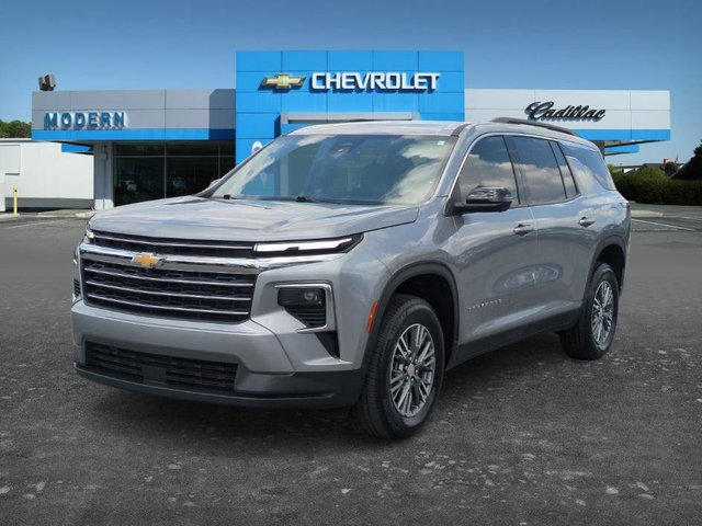 2025 Chevrolet Traverse FWD LT
