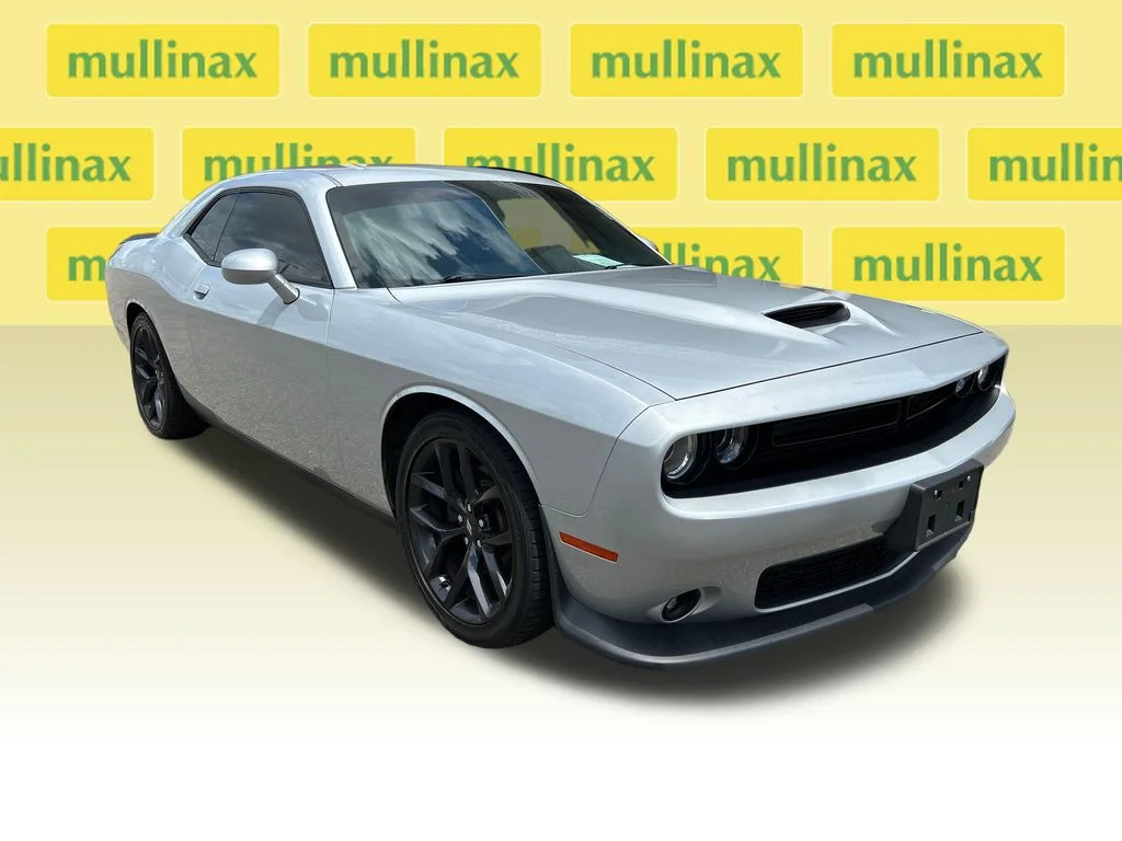 2021 Dodge Challenger GT Auto's photo
