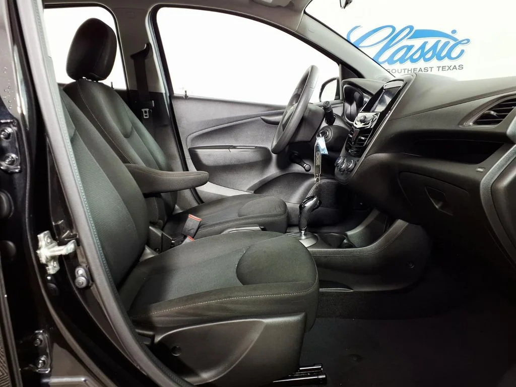 Used 2020 Black Chevrolet LS image 13