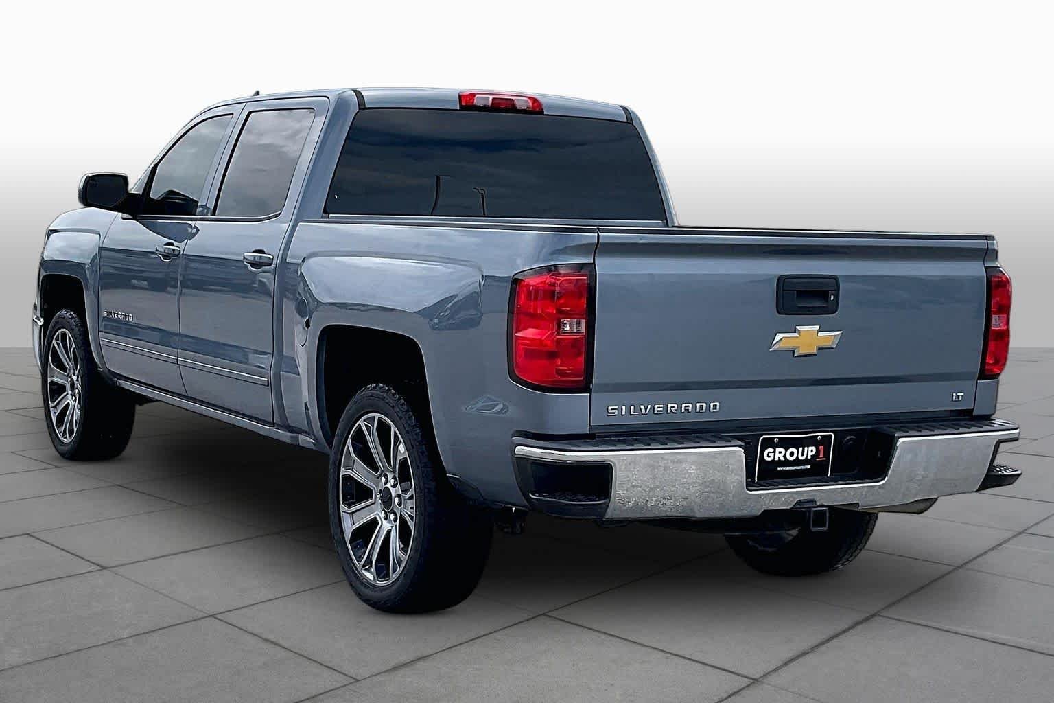 Used 2015 Slate Grey Metallic Chevrolet LT image 12