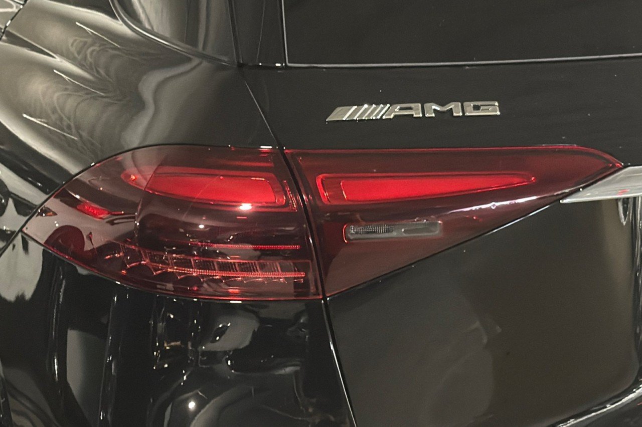 New 2026 Black Mercedes-Benz AMG® GLE 63 S 4MATIC+ SUV image 27