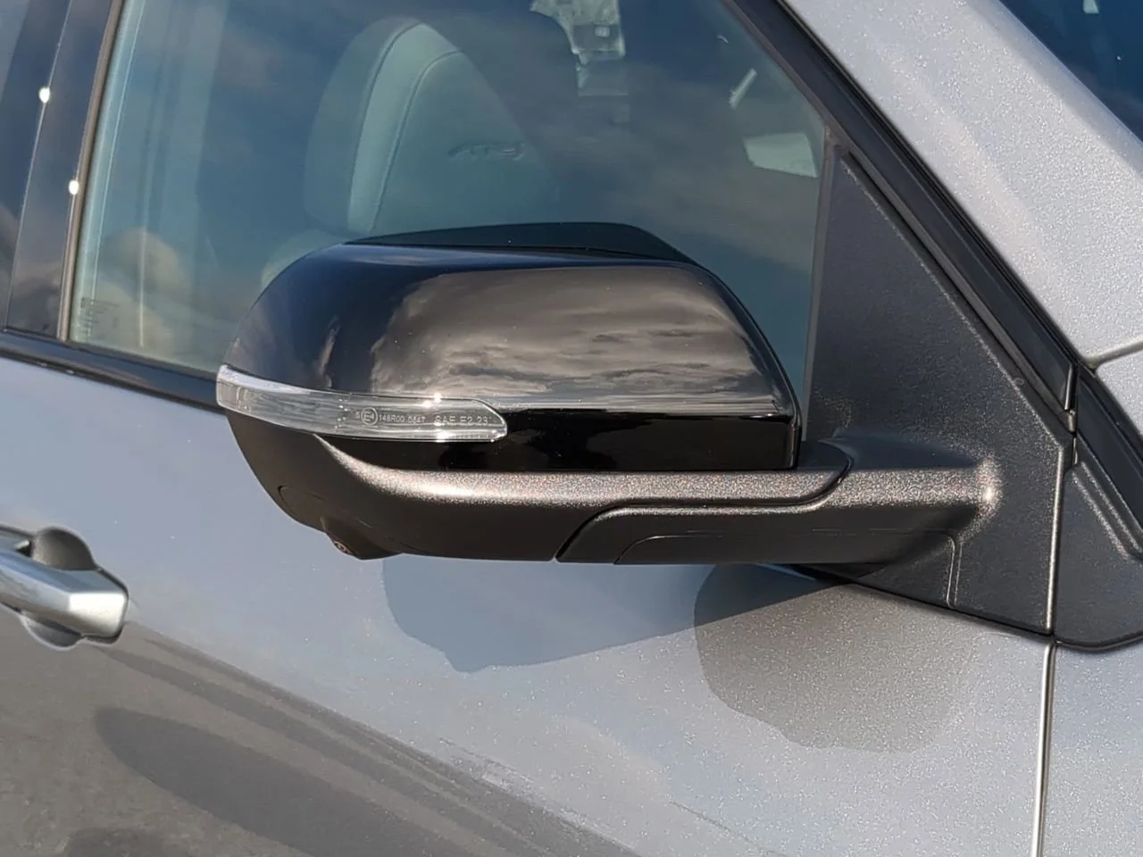 2026 GMC Acadia AT4 - Photo 11