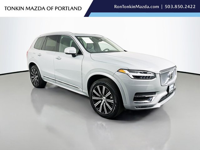 2025 Volvo XC90 B5 Core
