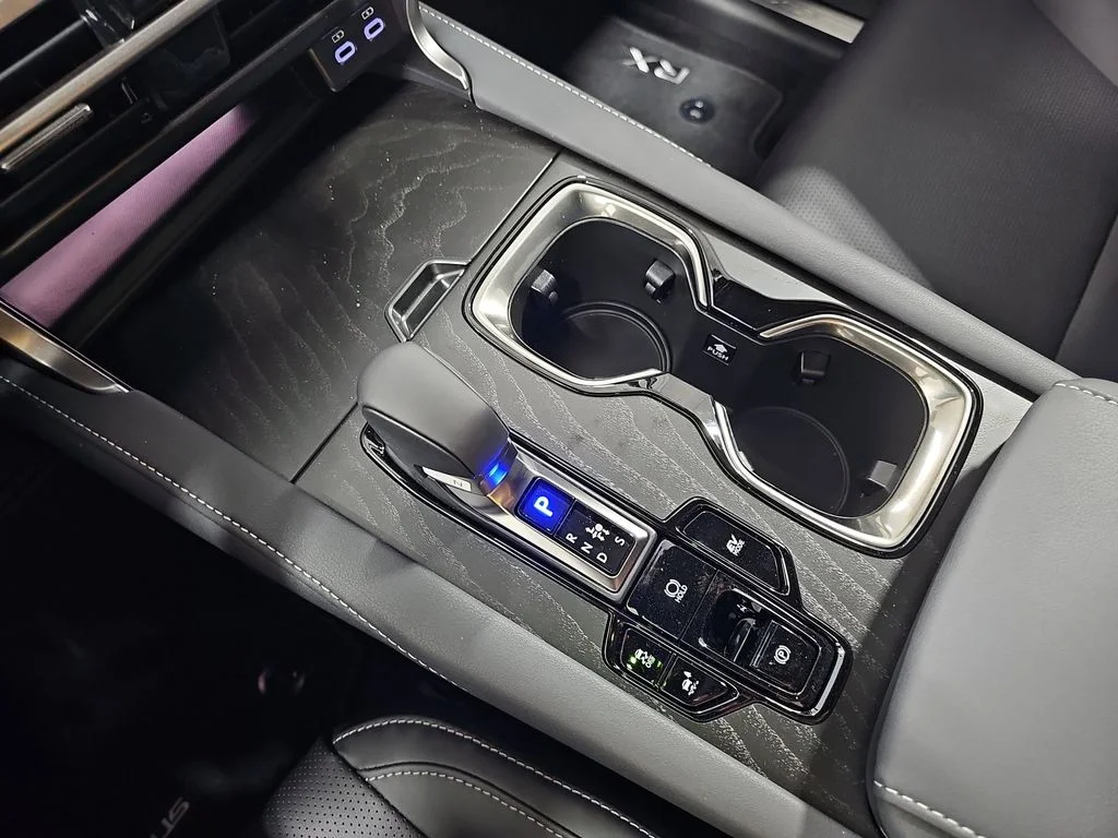 New 2026  Lexus 350h Premium+ image 23