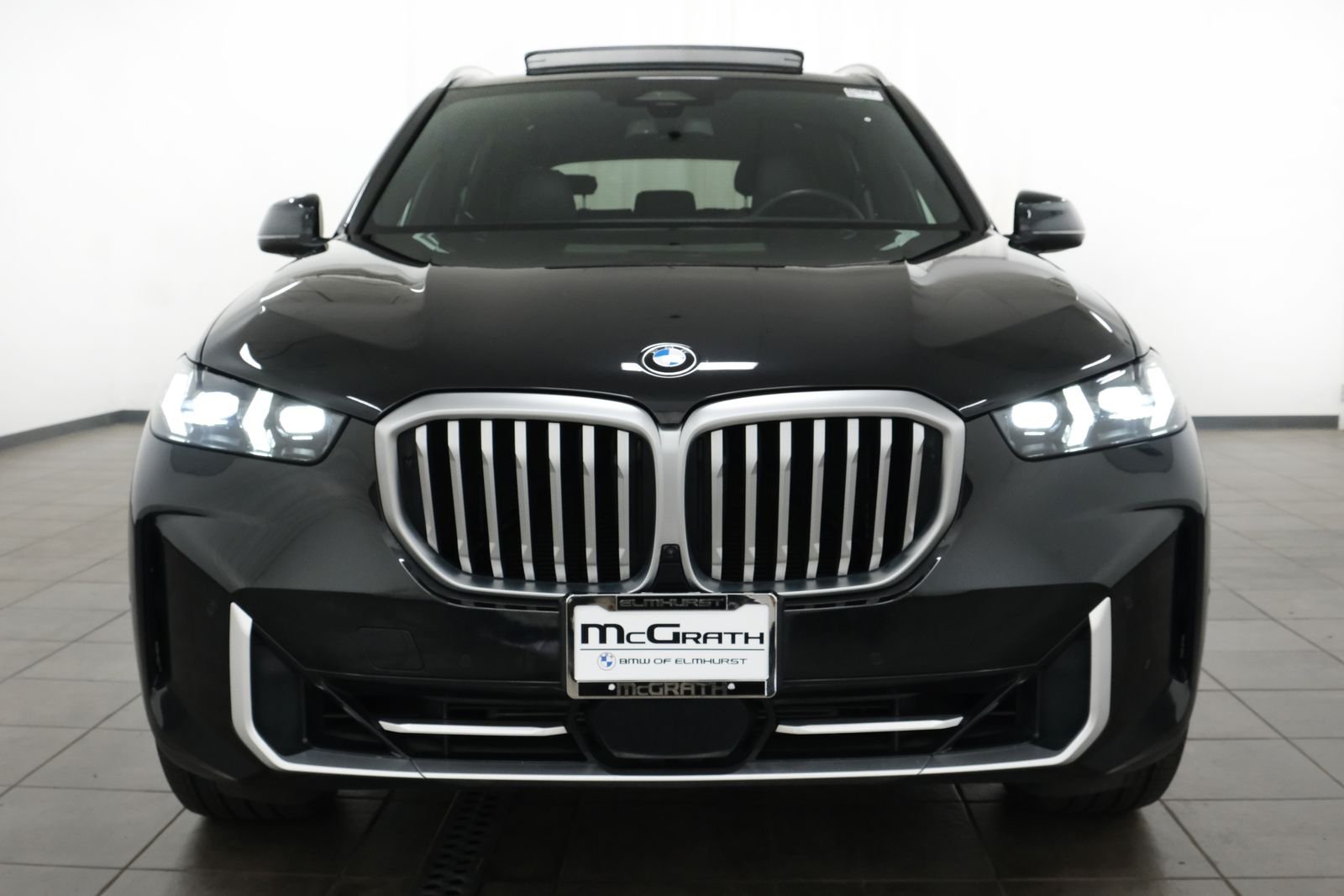 Certified Used 2024 Black Sapphire Metallic BMW xDrive40i image 7