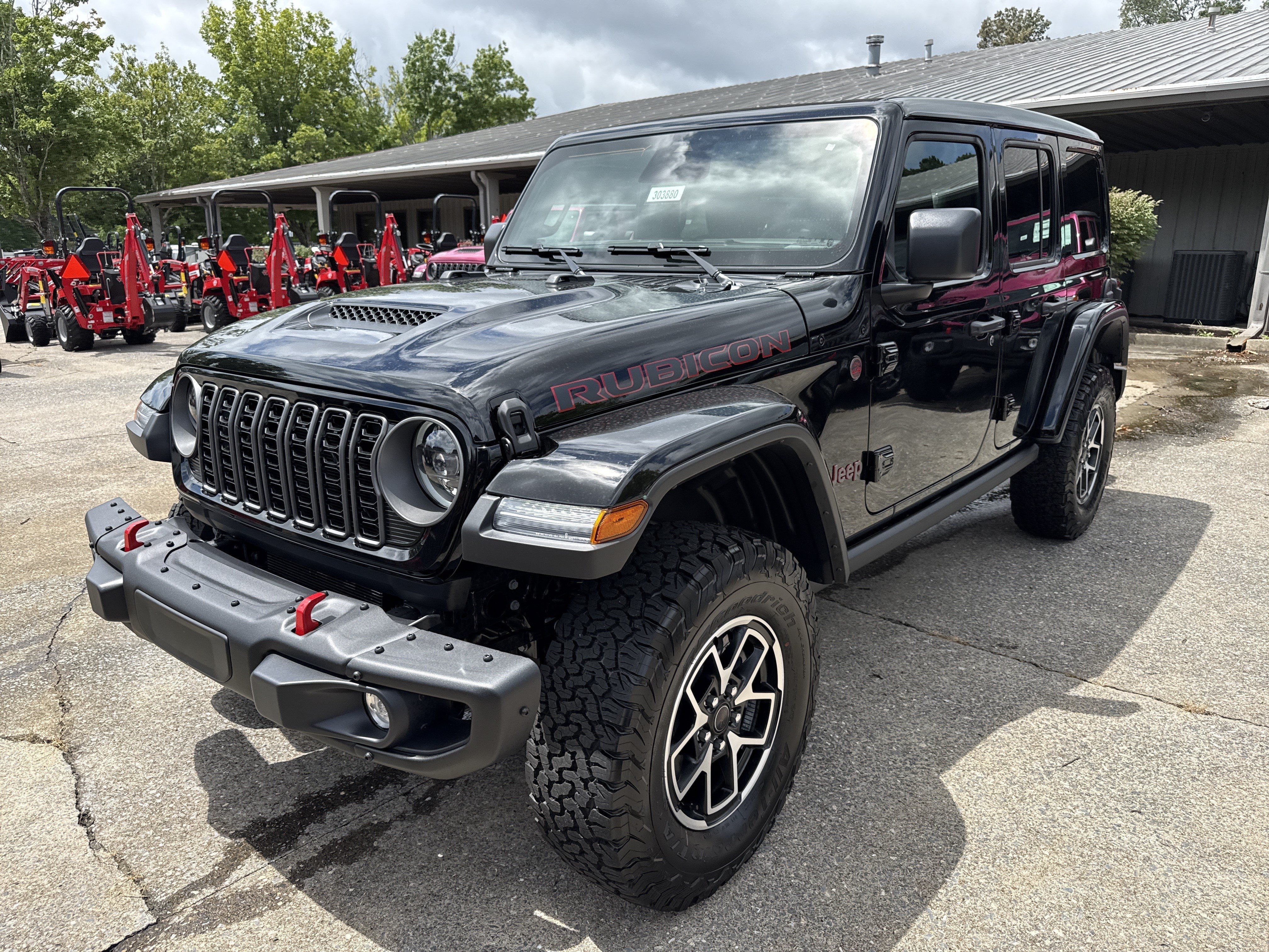 New 2026 Black Clearcoat Jeep Rubicon image 3