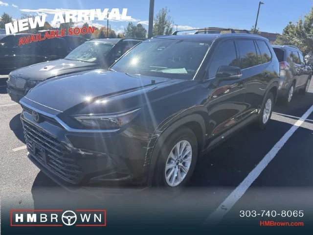 Used 2024 Midnight Black Metallic Toyota XLE image 2