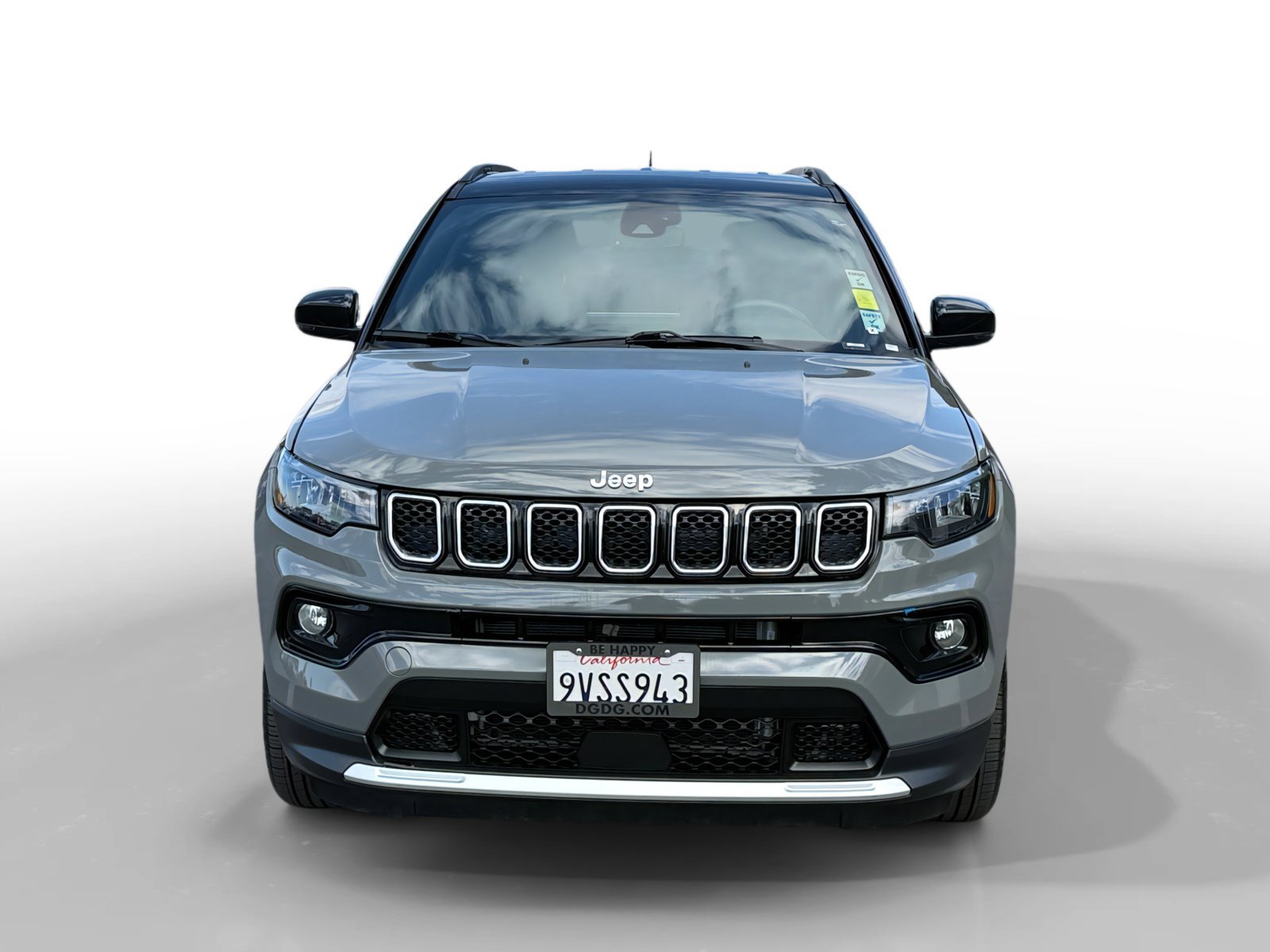 Used 2024 Gray Clearcoat Jeep Limited image 8