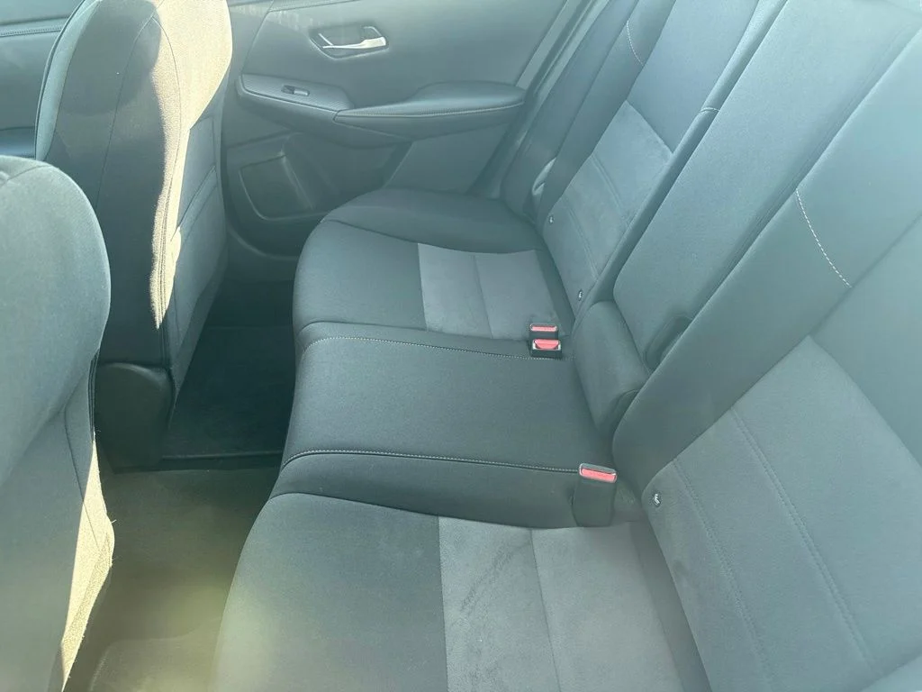 Used 2021 Blue Nissan SR image 12