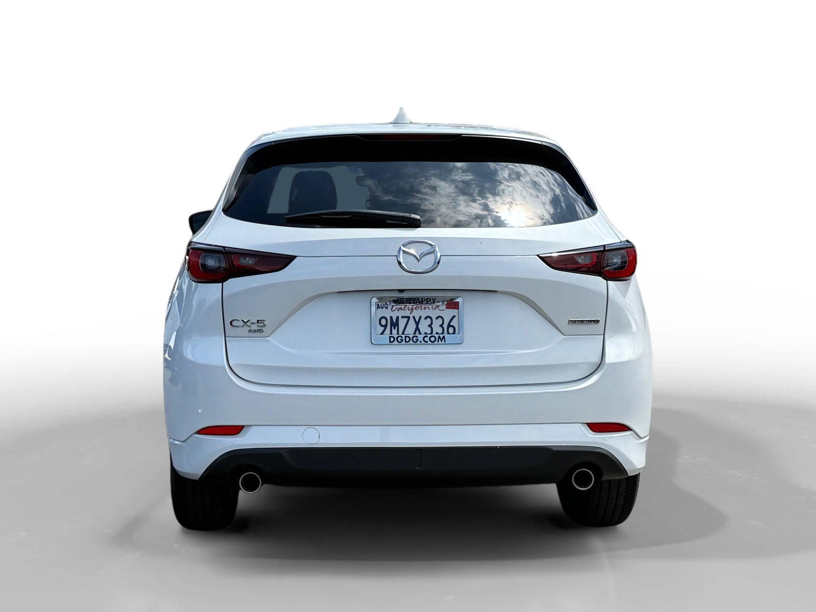 Certified Used 2024 White Metallic Mazda 2.5 S Select Package image 4