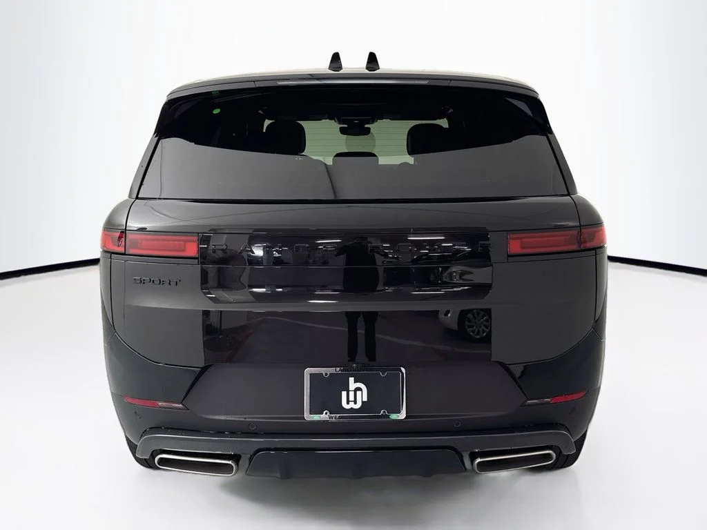 New 2026 Santorini Black Land Rover SE image 6