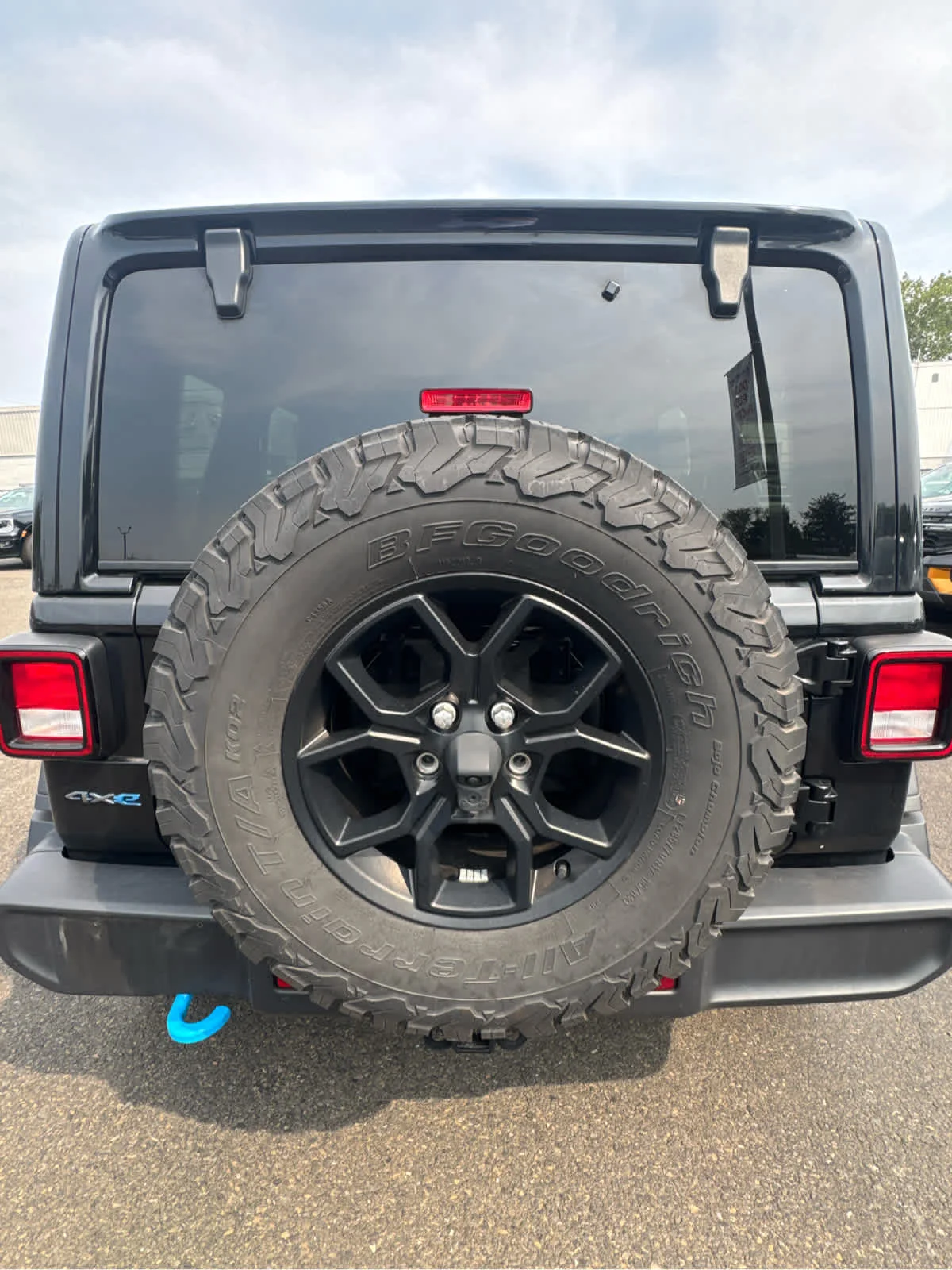 Used 2024 Black Clearcoat Jeep Willys image 31