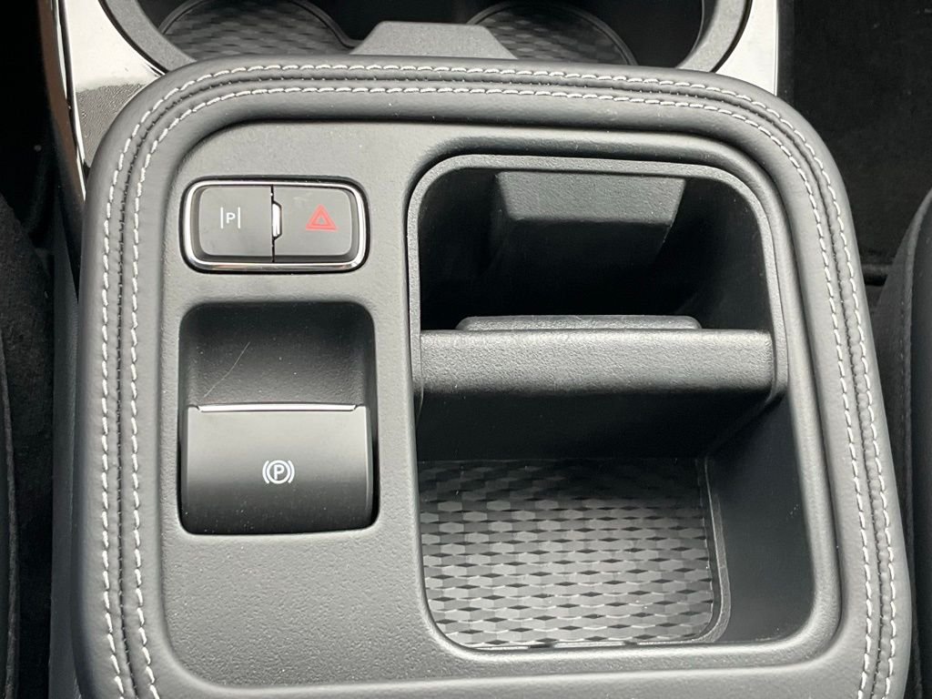 2025 Ford Mustang Mach-E Select - Photo 12