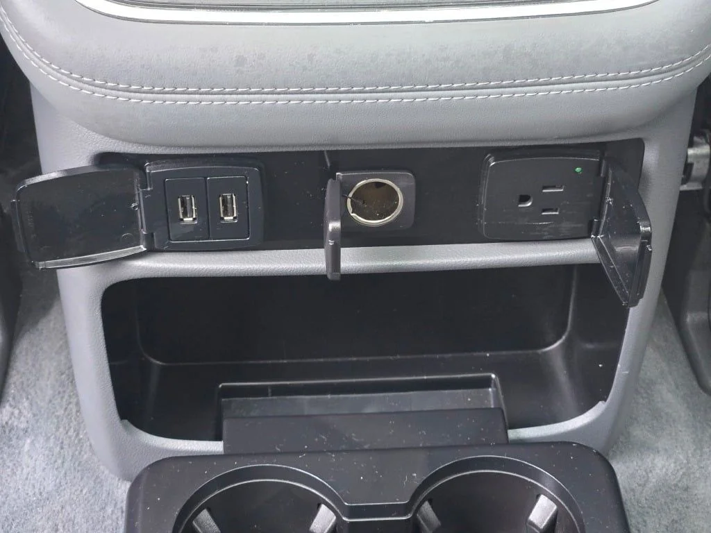 Used 2019 Silver Lincoln Reserve image 23