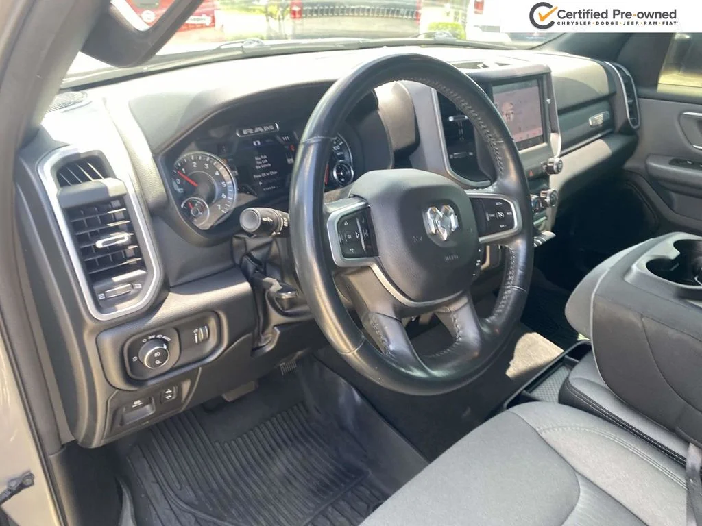 Used 2022 Silver Ram Big Horn/Lone Star image 22
