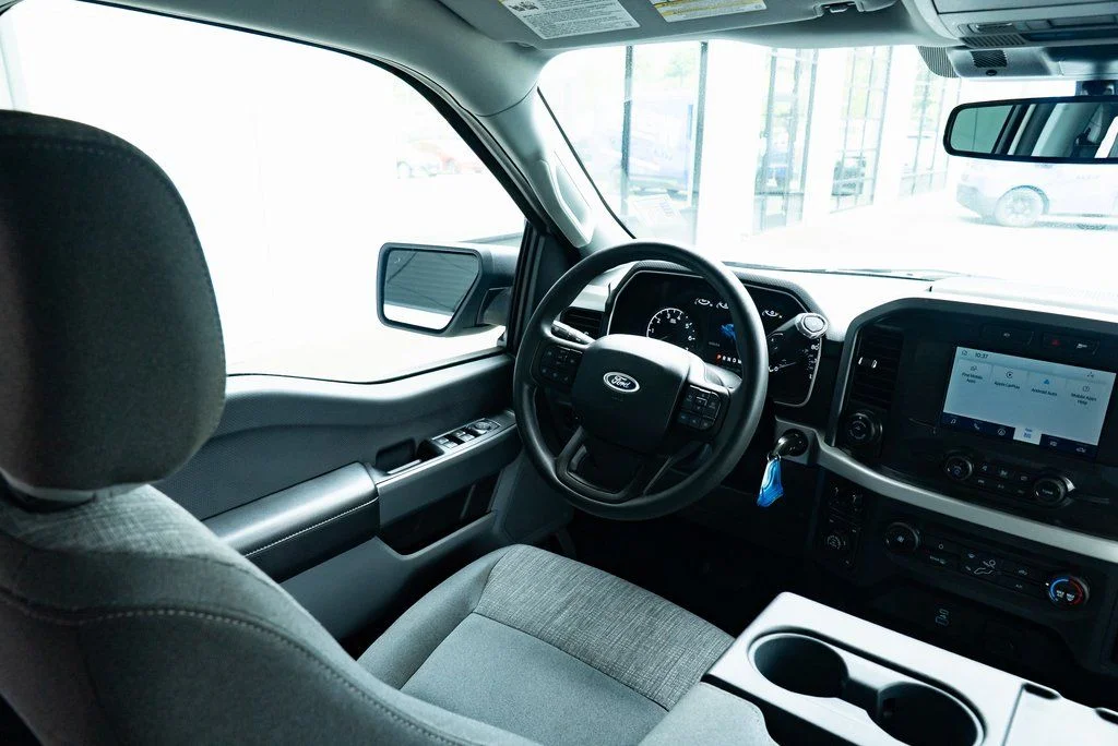 Used 2022 White Ford XLT image 11
