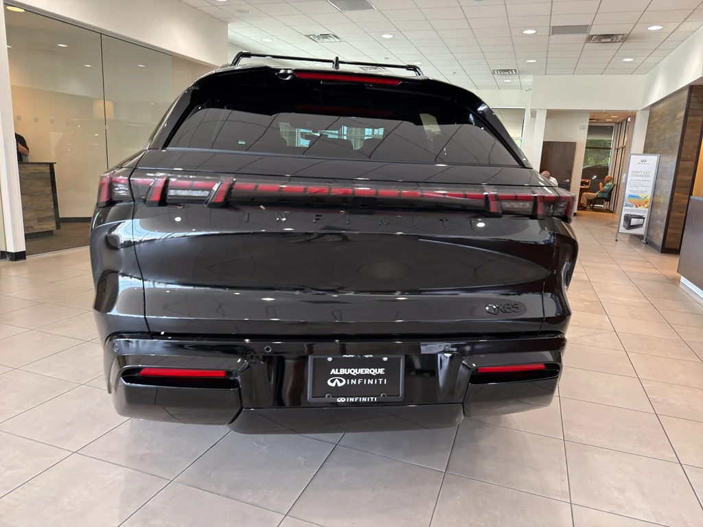 New 2027 MINERAL BLACK INFINITI Autograph AWD image 6
