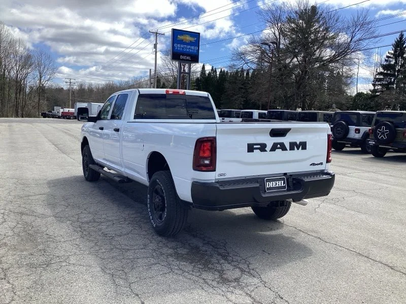 New 2026 Bright White Clear-Coat Exterior Paint RAM Tradesman image 5