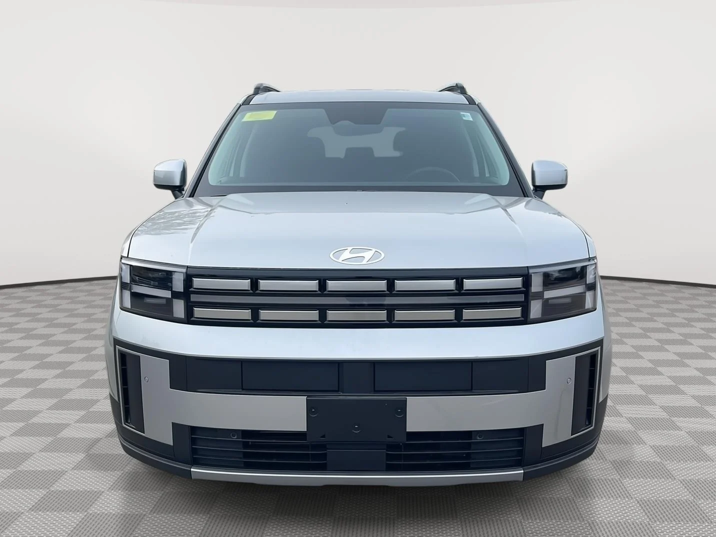 New 2026 Shimmering Silver Hyundai SEL image 4