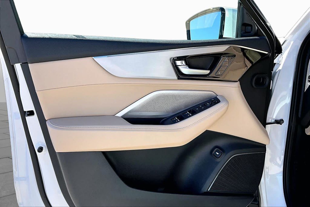 New 2026 White Acura Technology Package image 10