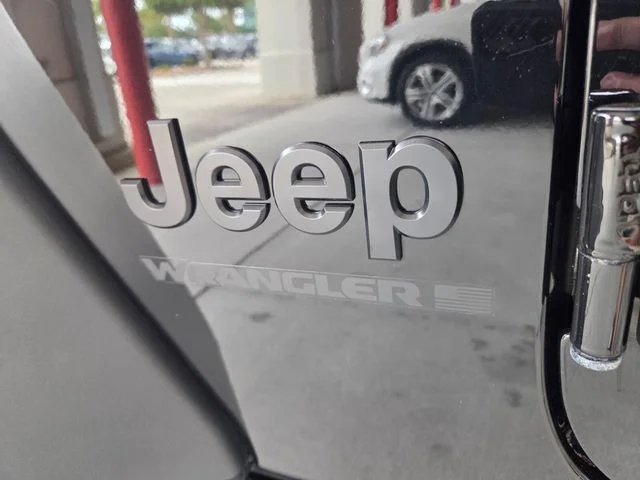 Certified Used 2025 Black Jeep Willys image 9