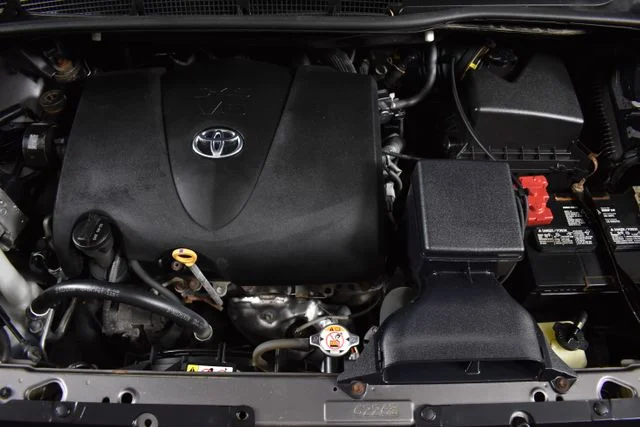 Used 2019 Gray Toyota LE image 20