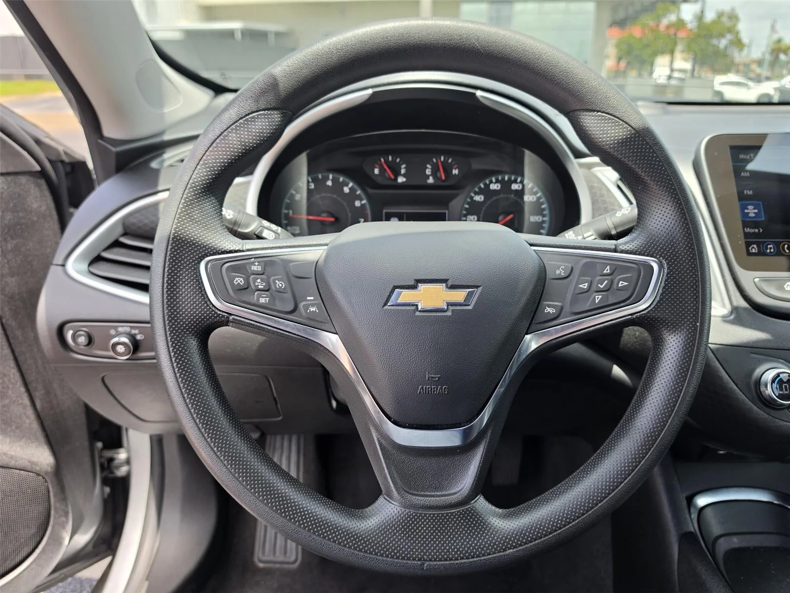 Used 2024 Sterling Gray Metallic Chevrolet LT image 25
