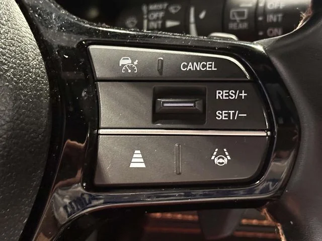 Certified Used 2024 Diffused Sky Pearl Honda AWD TRAILSPORT image 25