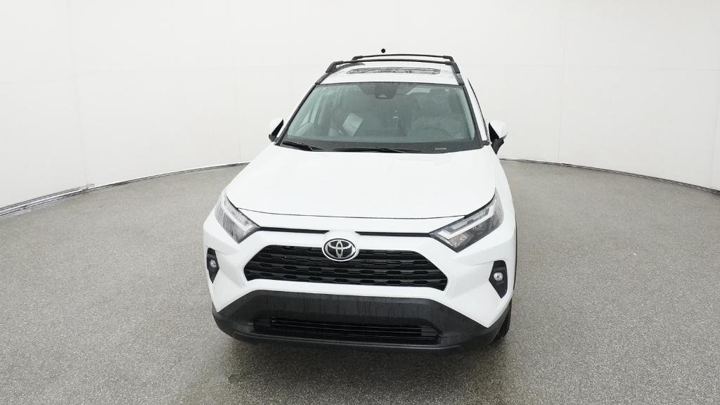 Certified Used 2025 Pearl Toyota XLE Premium image 40