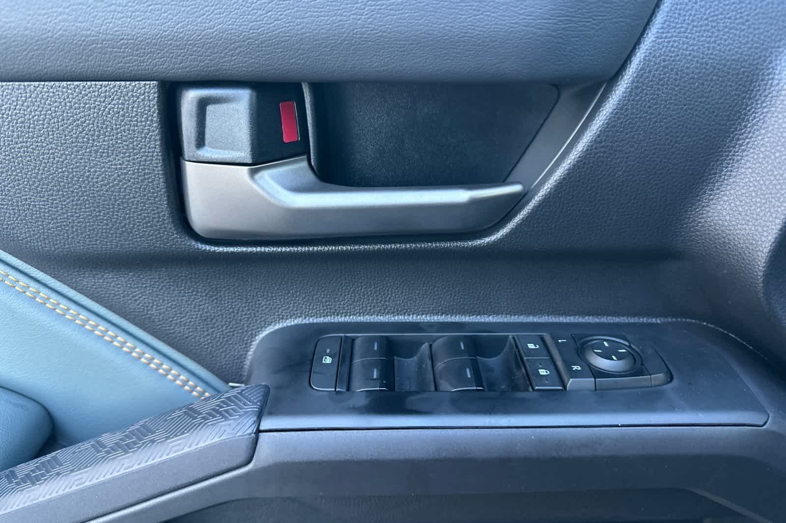 2025 Toyota Tacoma Trailhunter - Photo 11