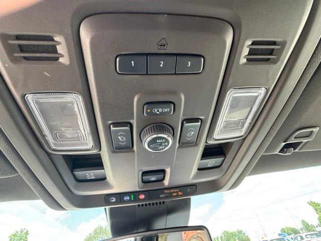 2023 GMC Yukon SLT - Photo 26