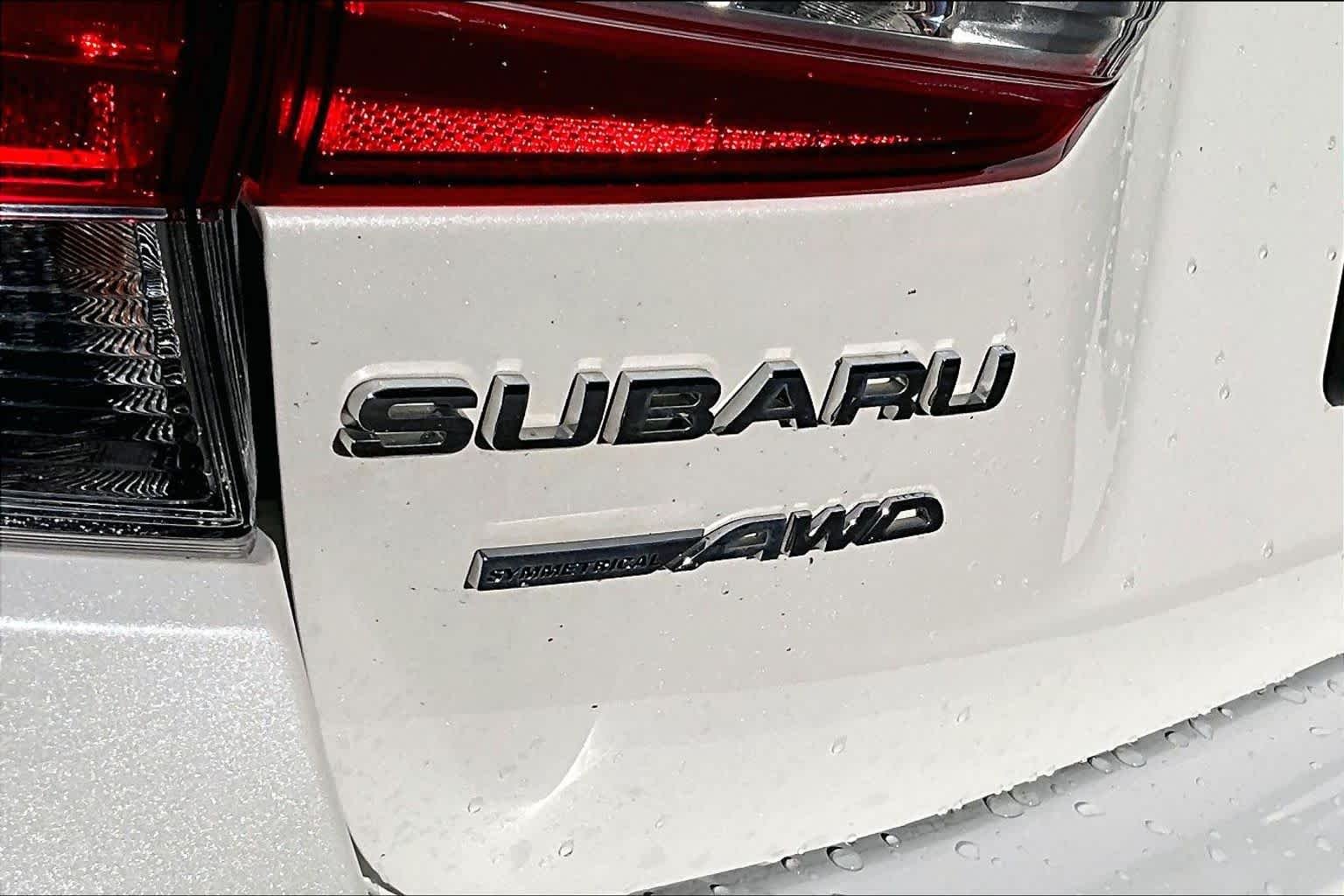 Used 2023 Crystal White Pearl Subaru  image 30