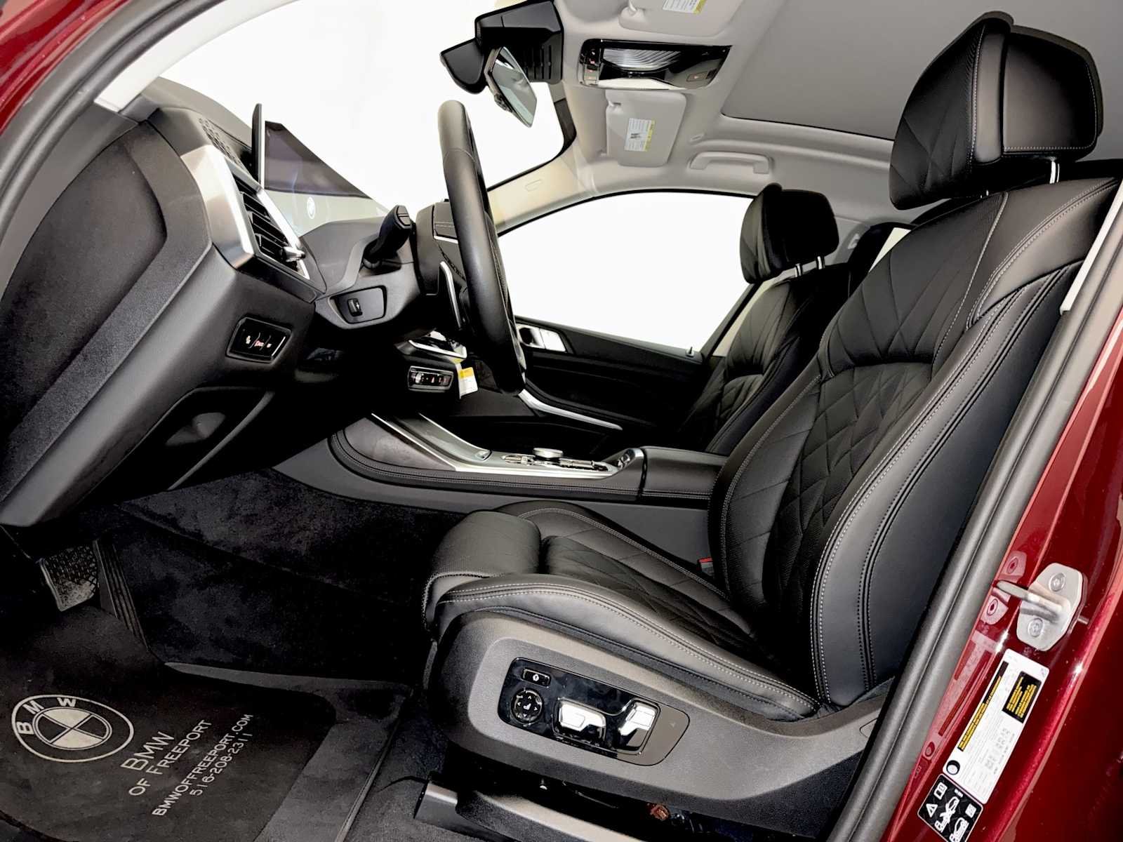 2026 BMW X7 40i - Photo 9