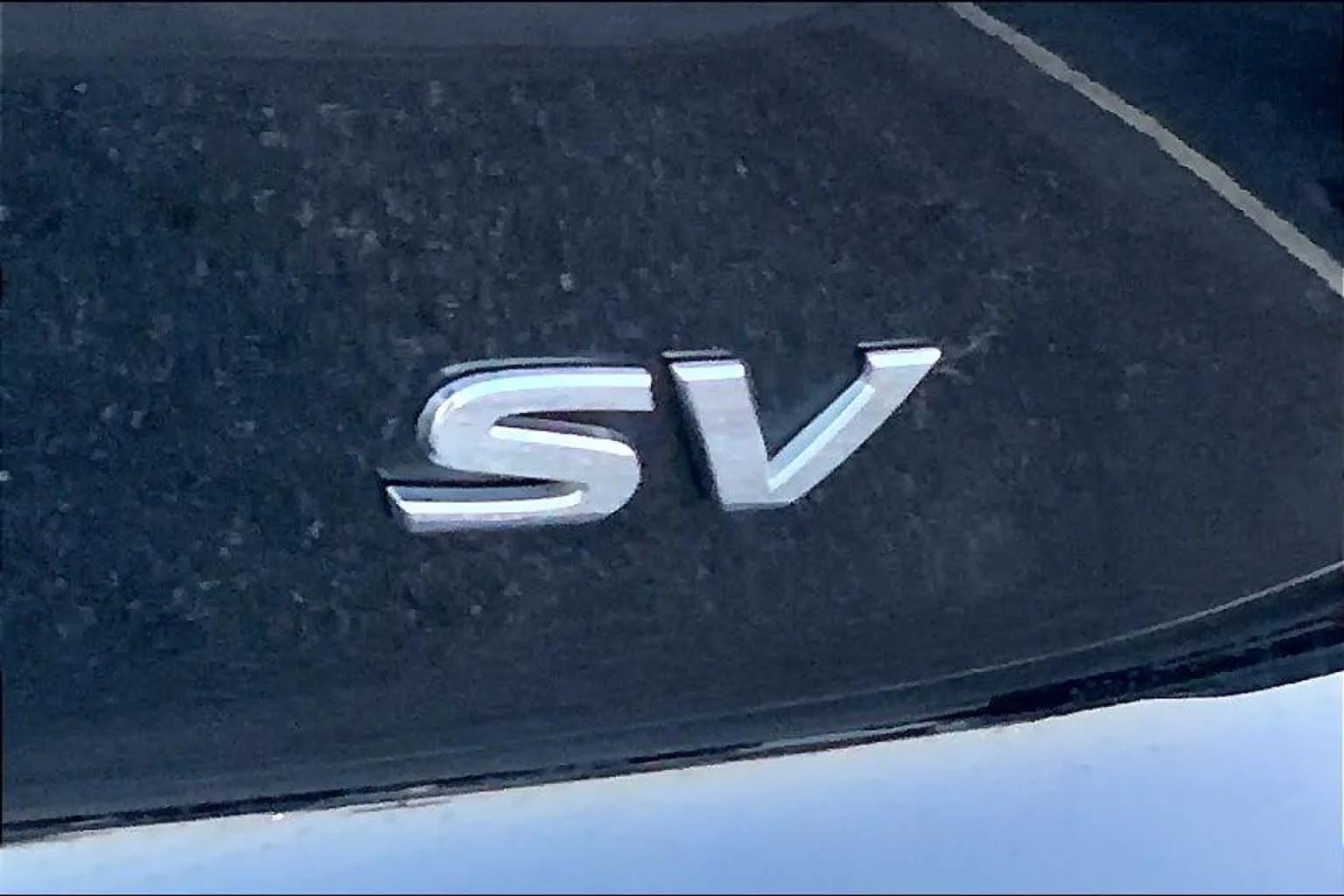 Used 2022 Super Black Nissan SV image 9
