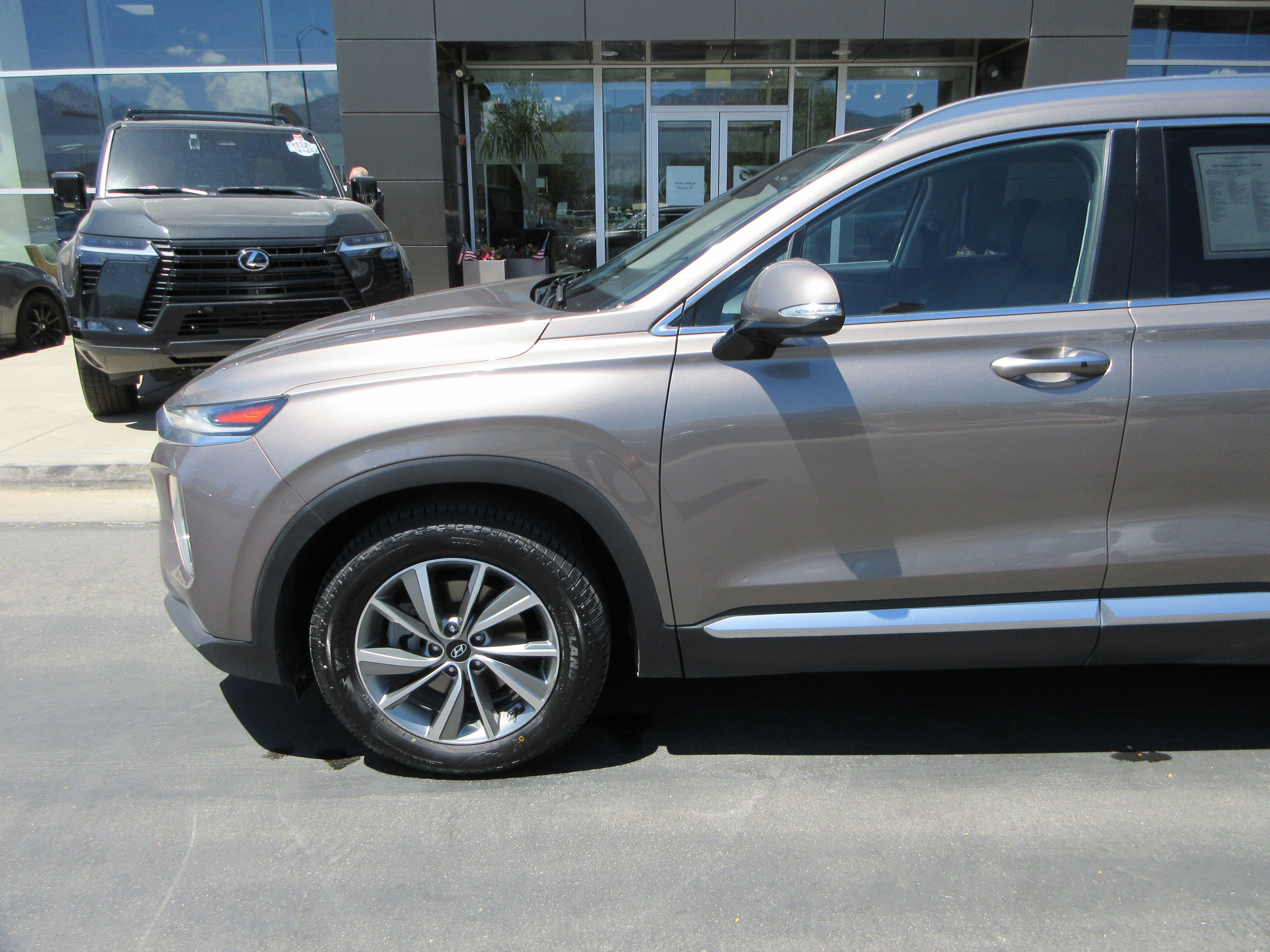 Used 2019 Earthy Bronze Hyundai Limited image 2