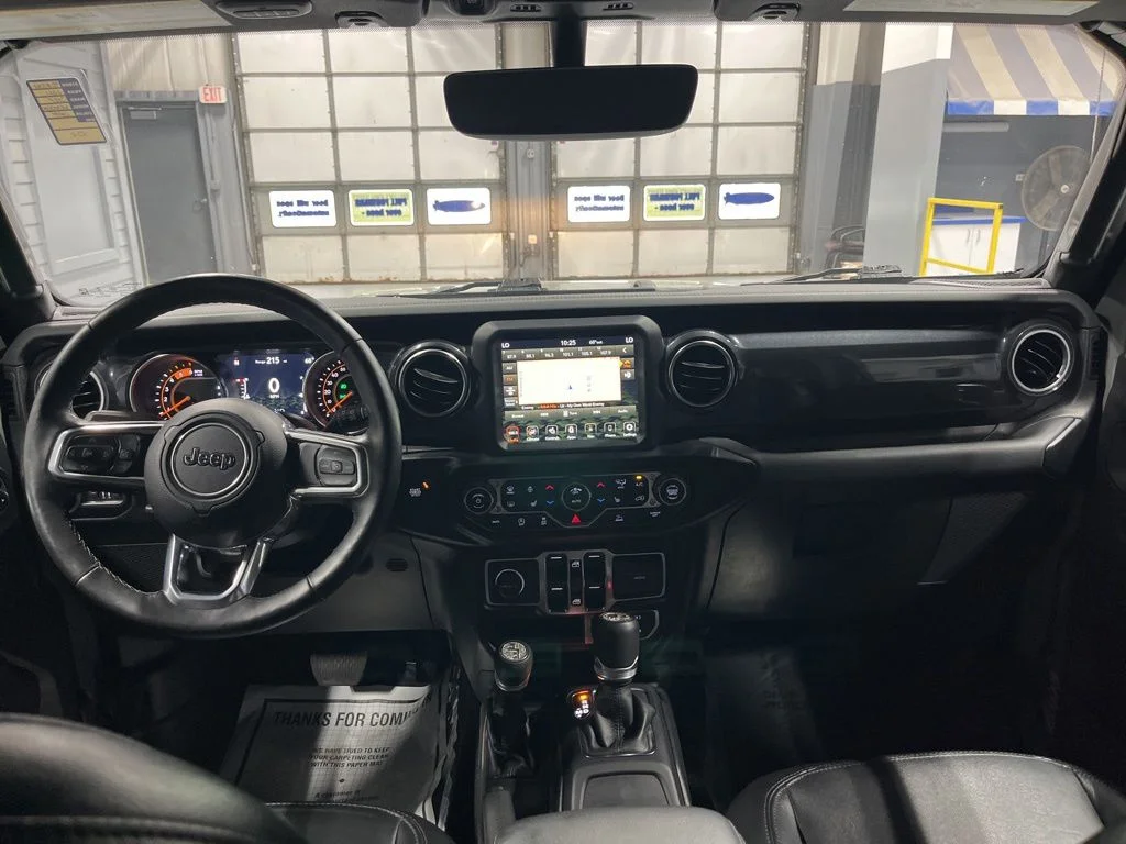 Used 2022 Gray Clearcoat Jeep Unlimited Sahara Altitude image 33