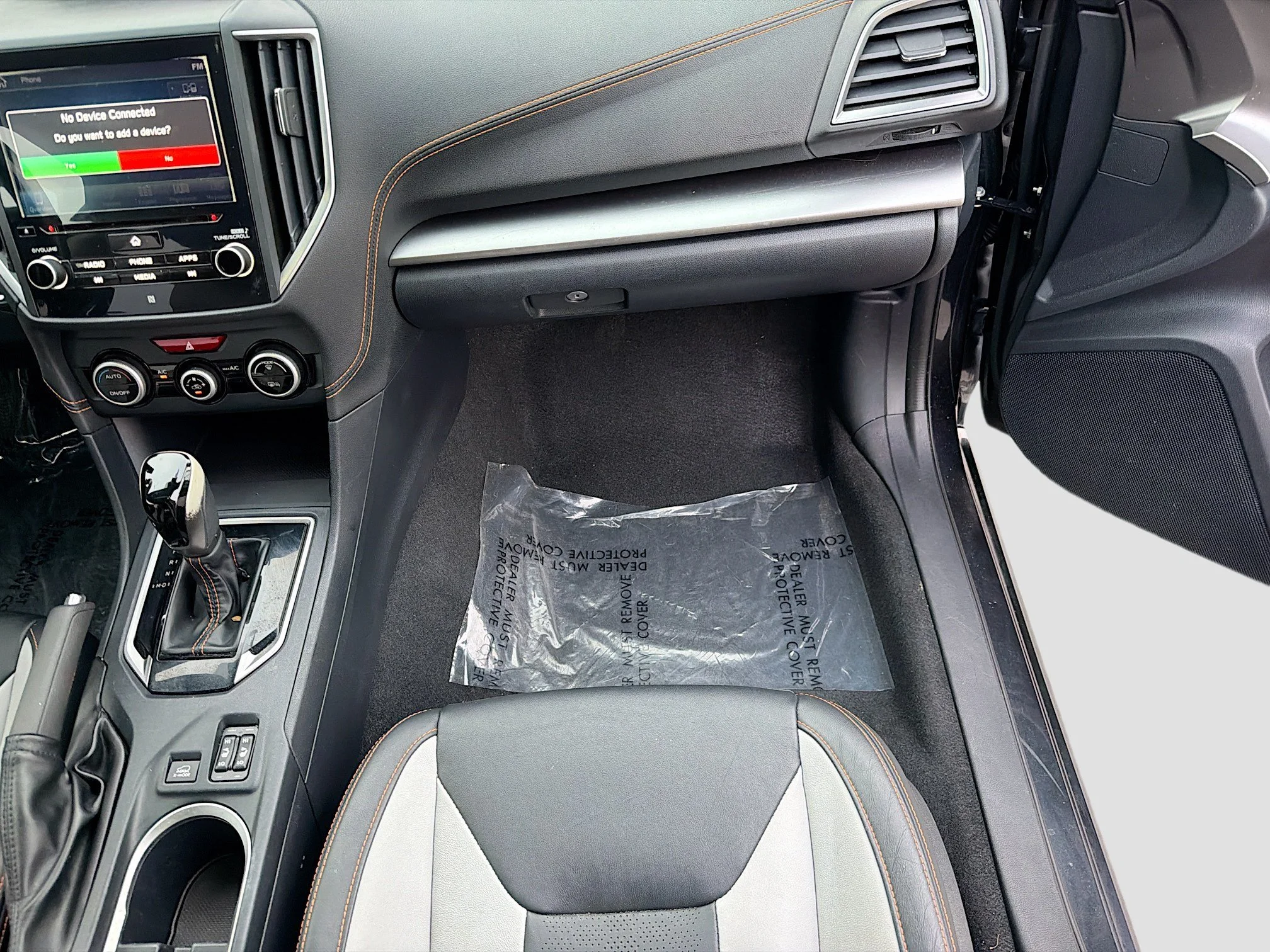 Used 2019 Dark Gray Metallic Subaru Limited image 17