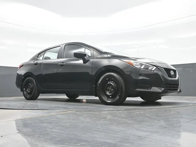 Used 2021 Black Nissan 1.6 S image 23