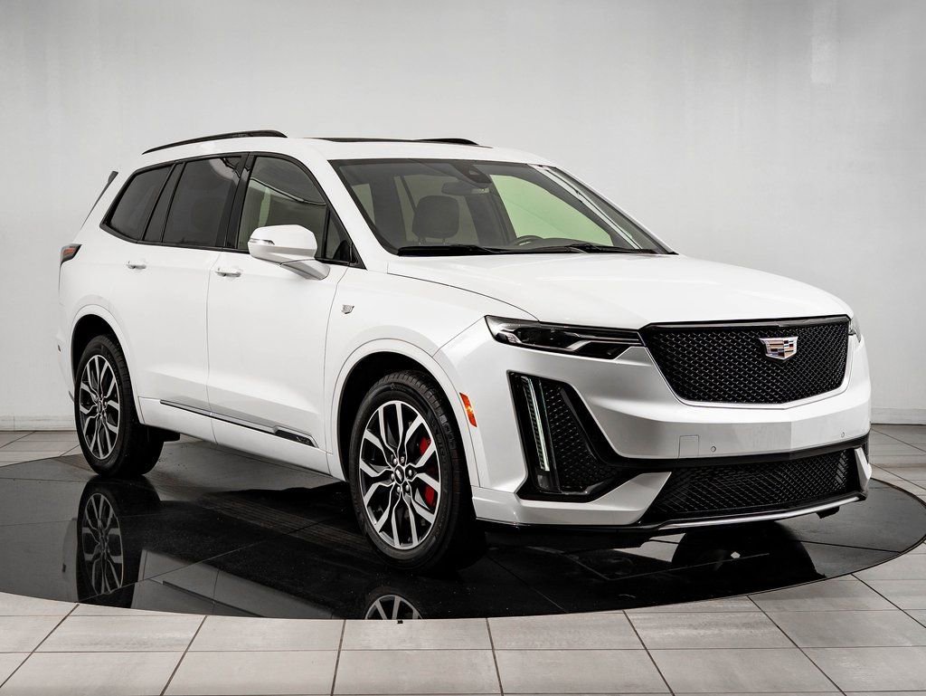 Used 2023 White Cadillac Sport image 5