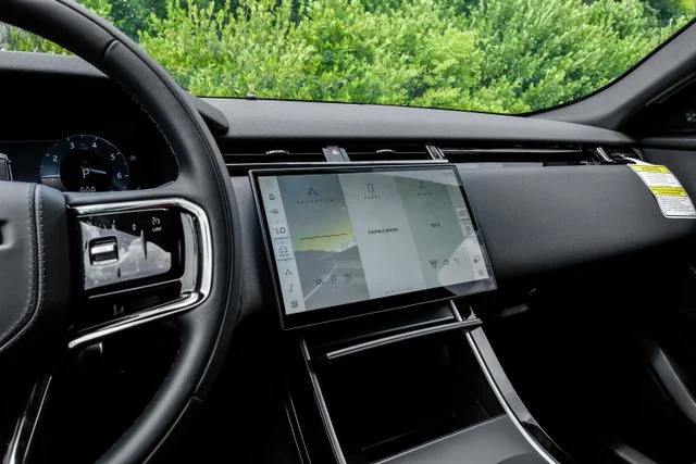 New 2026  Land Rover S image 31