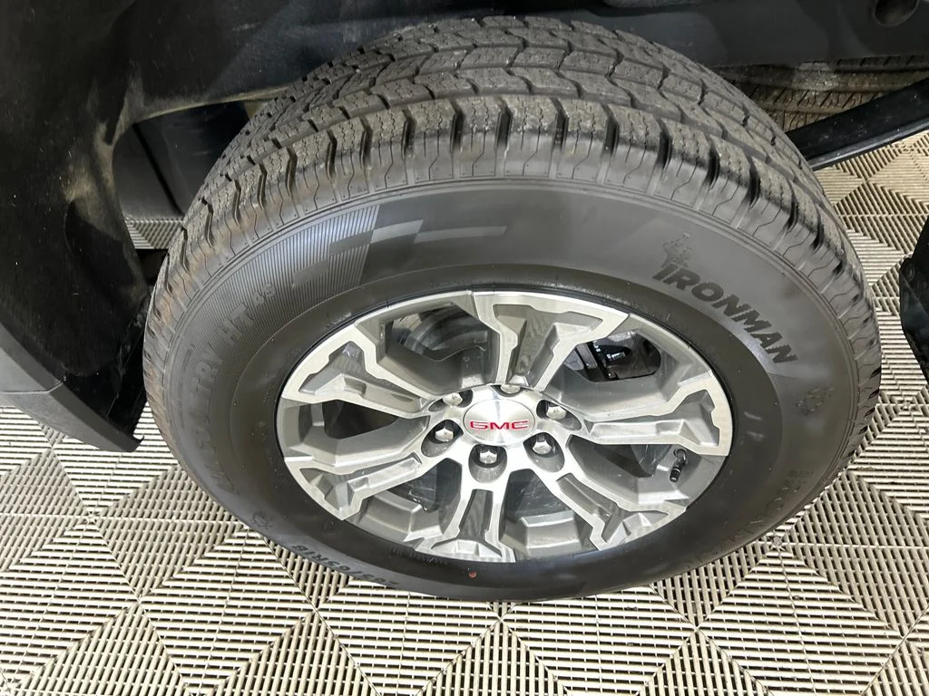 Used 2025 Silver GMC SLT image 11