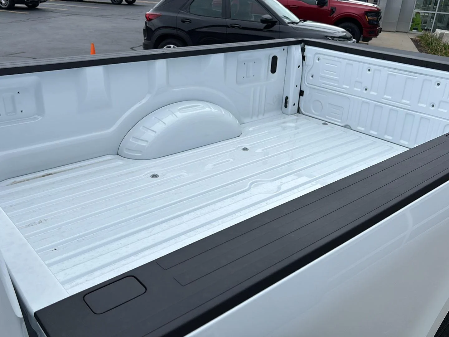 New 2026 Oxford White Ford F-250® XL image 10