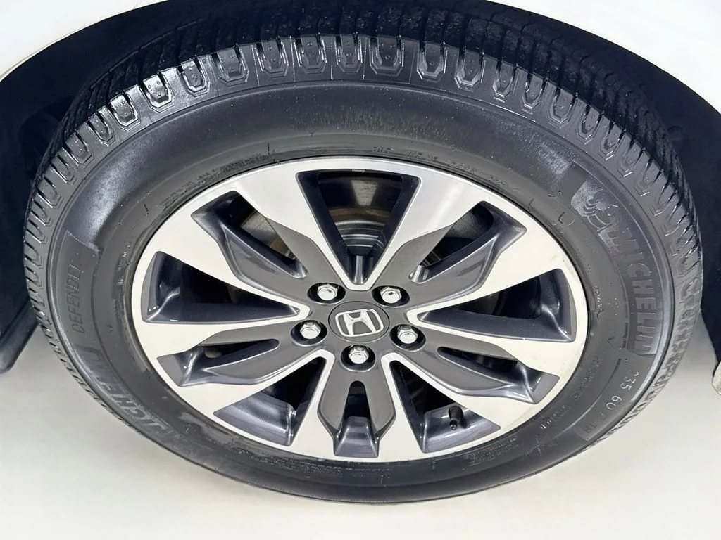 Certified Used 2021 White Honda EX-L image 43