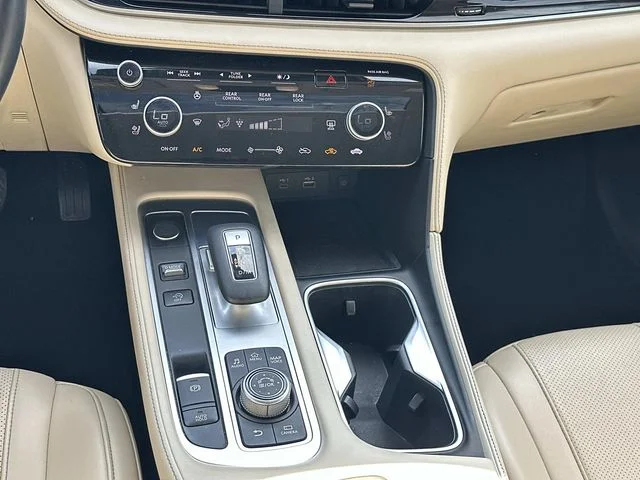 Used 2023 Blue INFINITI Sensory image 22