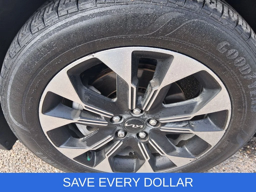 Used 2024 Gray Kia EX image 9