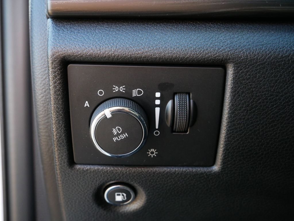Certified Used 2021 White Jeep Laredo X image 16
